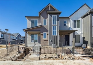 458 Millwall Cir, Castle Pines, CO 80108