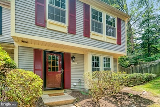 9147 Everett Ct, Springfield, VA 22152