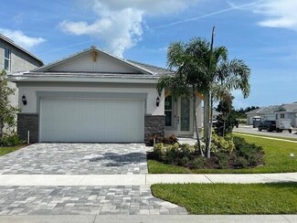 4500 Nautilus Cir, Wabasso, FL 32967