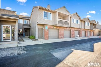 4513 N Thornhill Dr Unit 103C, Peoria, IL 61615