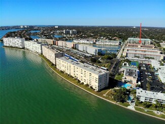 3010 59th St S Unit 307, Gulfport, FL 33707