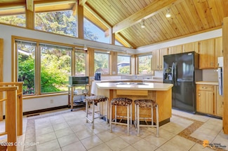 2628 Turnagain Pkwy, Anchorage, AK 99517