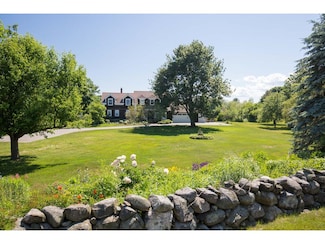 68 Washington Rd, Rye, NH 03870