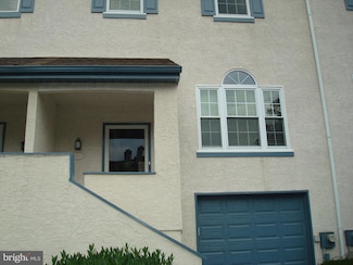 1704 Stoneham Dr, West Chester, PA 19382