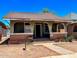 216 W Third St, Winslow, AZ 86047
