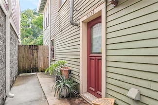 3226 Palmyra St, New Orleans, LA 70119