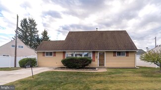 123 Vermont Ln, Levittown, PA 19054
