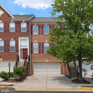 5284 Sandyford St, Alexandria, VA 22315