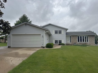 137 24th Ave, Monroe, WI 53566
