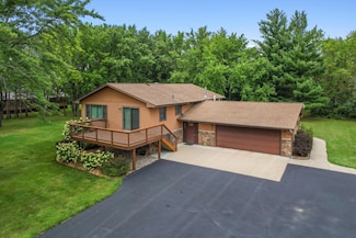 9243 Osborn Ave NW, South Haven, MN 55382