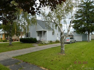 21 Lemoine Ave, Buffalo, NY 14227