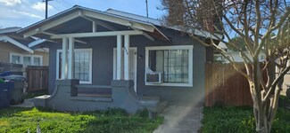 525 N Farris Ave, Fresno, CA 93728