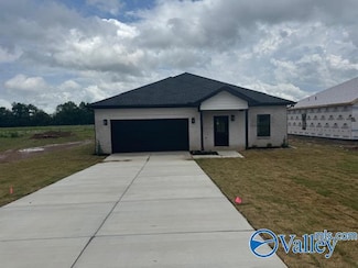 17194 Red Hill Rd, Athens, AL 35611