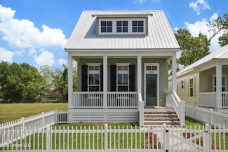 254 Caillavet St, Biloxi, MS 39530
