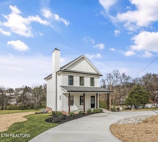 106 S Front St, Friendsville, TN 37737