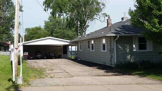 719 N Jefferson St, Lancaster, WI 53813