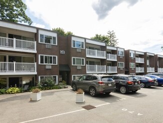 19 Jones Terrace Unit 2, Stoughton, MA 02072