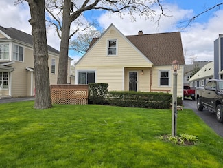 34003 N Prospect Dr, Grayslake, IL 60030