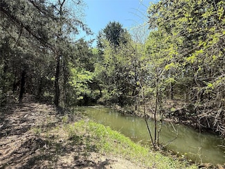 261 Catholic Cemetery Rd, Montague, TX 76251