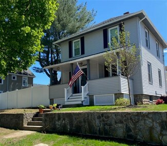 88 Chestnut Ave, Cranston, RI 02910