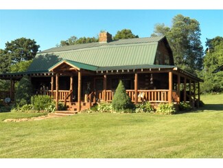 2036 N Grunden Ln, Marengo, IN 47140