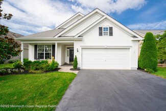 74 Minuteman Cir, Allentown, NJ 08501