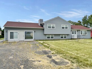 320 Barron Blvd, Grayslake, IL 60030