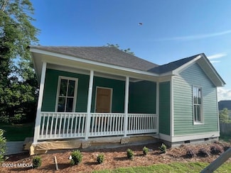 1042 Maple St, Macon, GA 31201