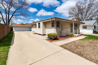 6437 N 47th St, Milwaukee, WI 53223