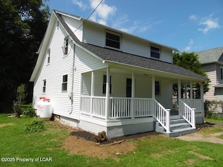 15 High St, Mountain Top, PA 18707