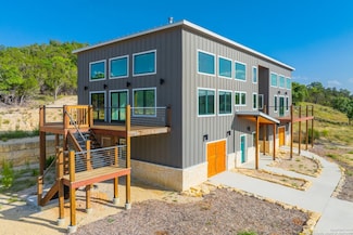 119 Springwood Ln, Kerrville, TX 78028