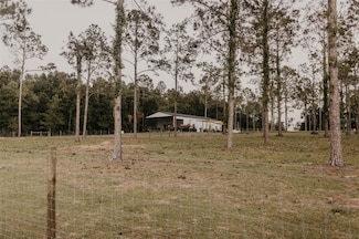 18142 Powerline Rd, Dade City, FL 33523
