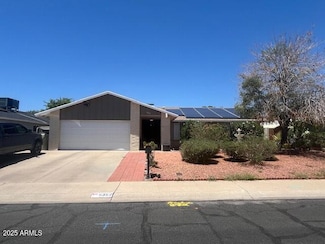 5352 W Port au Prince Ln, Glendale, AZ 85306