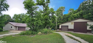 375 S 6th St, Hamilton, IL 62341