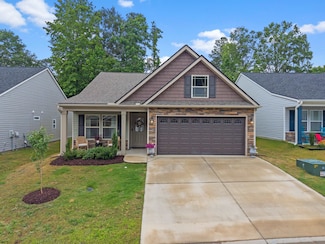 468 Timberwood Dr, Woodruff, SC 29388