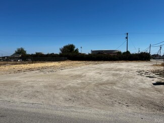 13413 S Marsh Ave, Caruthers, CA 93609