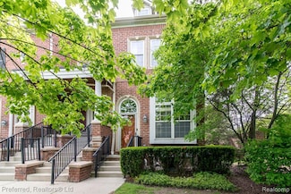 16928 Farmington Rd Unit 89, Livonia, MI 48154