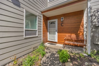 8425 25th Ave SW Unit C, Seattle, WA 98106