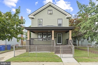 706 N 5th St, Millville, NJ 08332