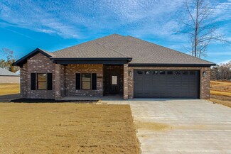 27000 S Sardis Rd, Bauxite, AR 72011