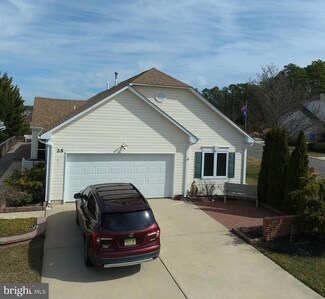 25 Highland Dr, Manahawkin, NJ 08050