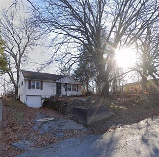 107 S Oxford Ave, Independence, MO 64053