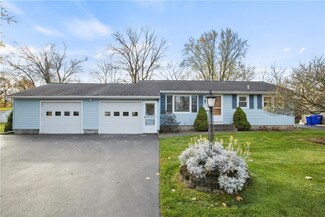 53 Elmore Dr, Rochester, NY 14606