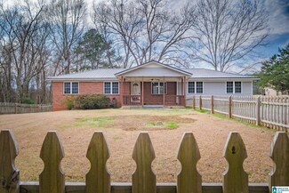 2135 S Scottsville Rd, Centreville, AL 35042