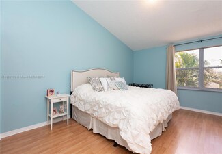 12008 SW 2nd St, Pembroke Pines, FL 33025