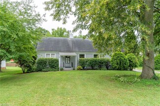2580 Wadsworth Rd, Norton, OH 44203