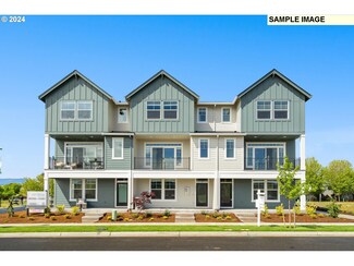 3387 SE White Oak Ave, Hillsboro, OR 97123