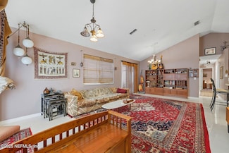 5065 Knightsbridge Cir N, Jacksonville, FL 32244