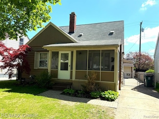 1208 N Wilson Ave, Royal Oak, MI 48067