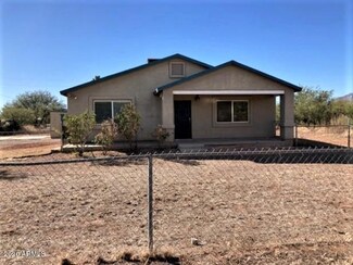 2435 N Calle Quinto, Huachuca City, AZ 85616